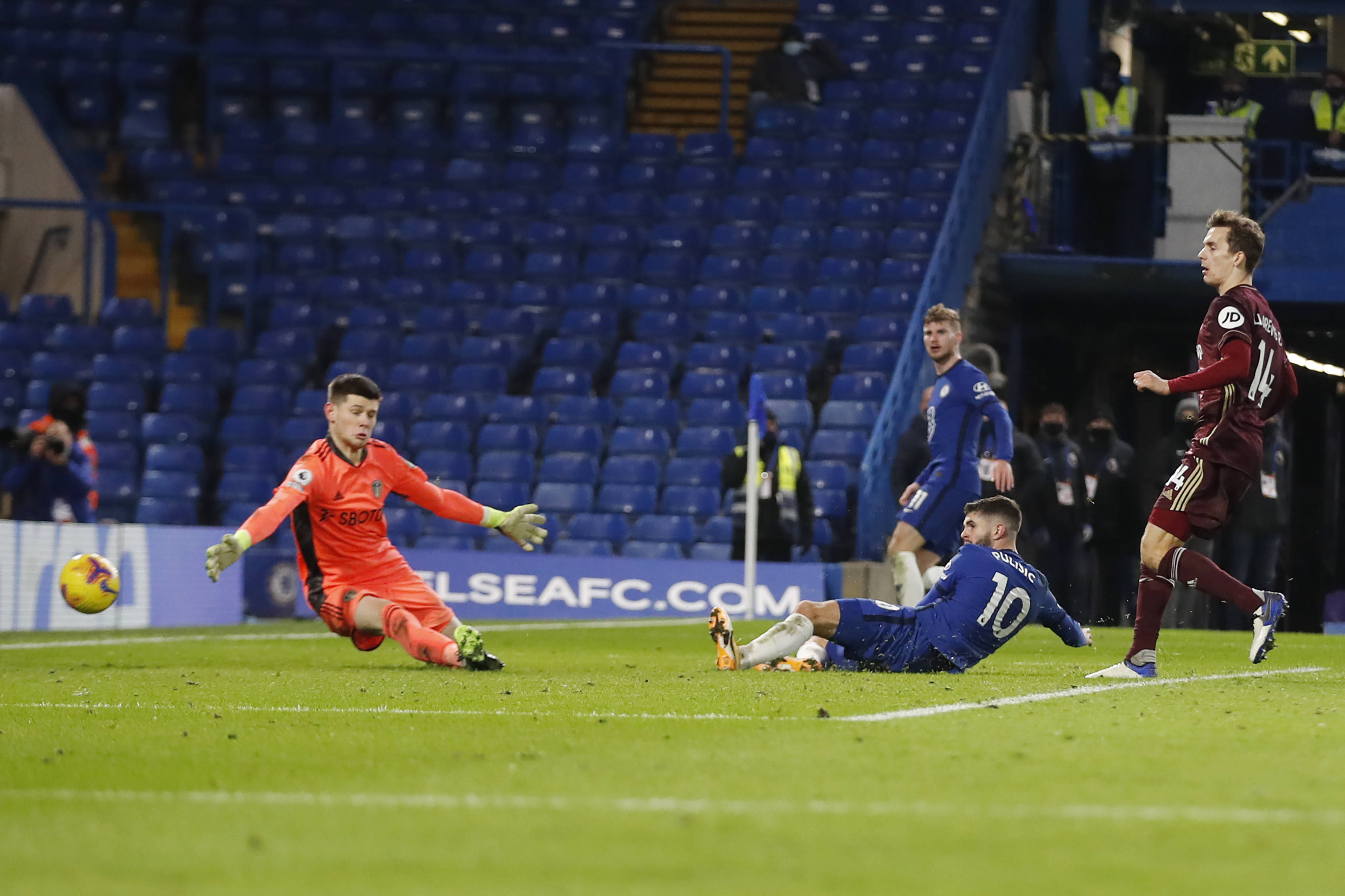 迅速赢得了 迅速赢得了