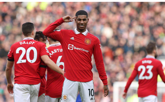 冰雪运动的 冰雪运动的